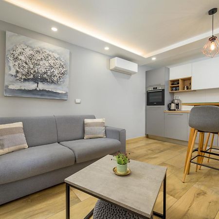 Lavanda Maslina - New Luxury Apartments Pula Exterior photo